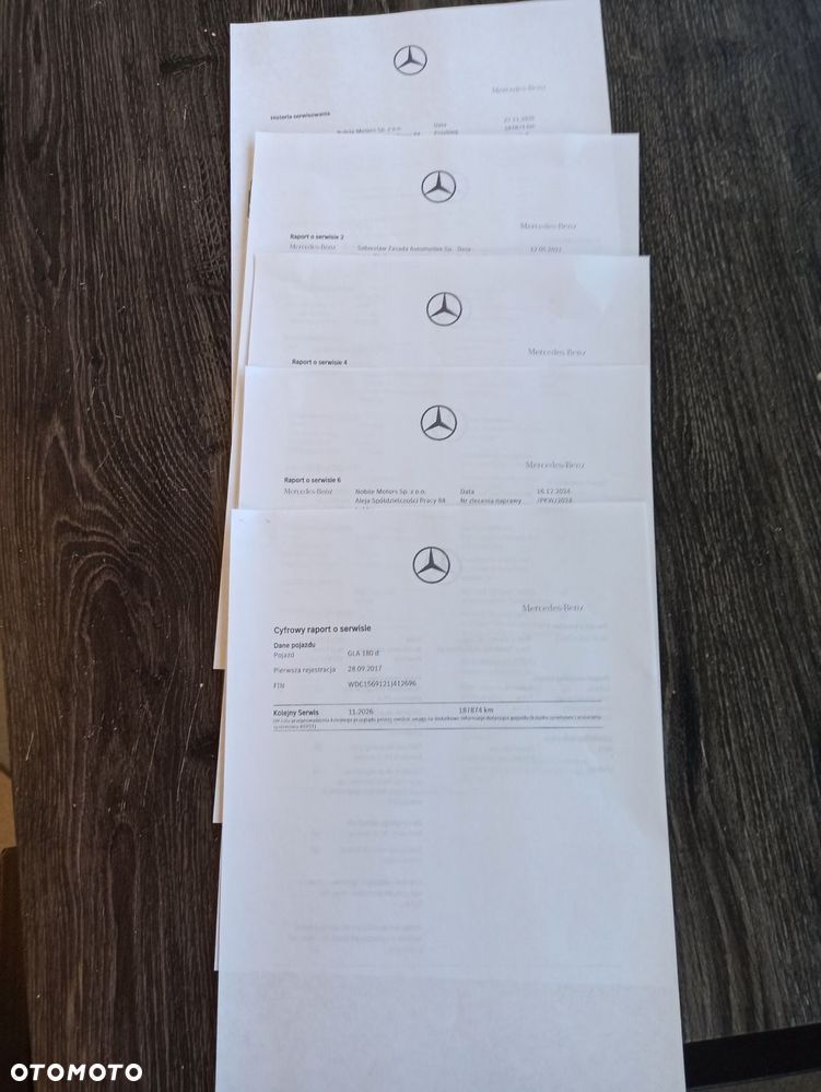 Mercedes-Benz GLA - 18