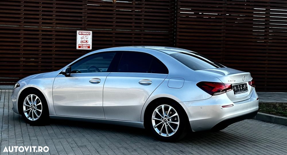Mercedes-Benz A 180 d 8G-DCT - 6