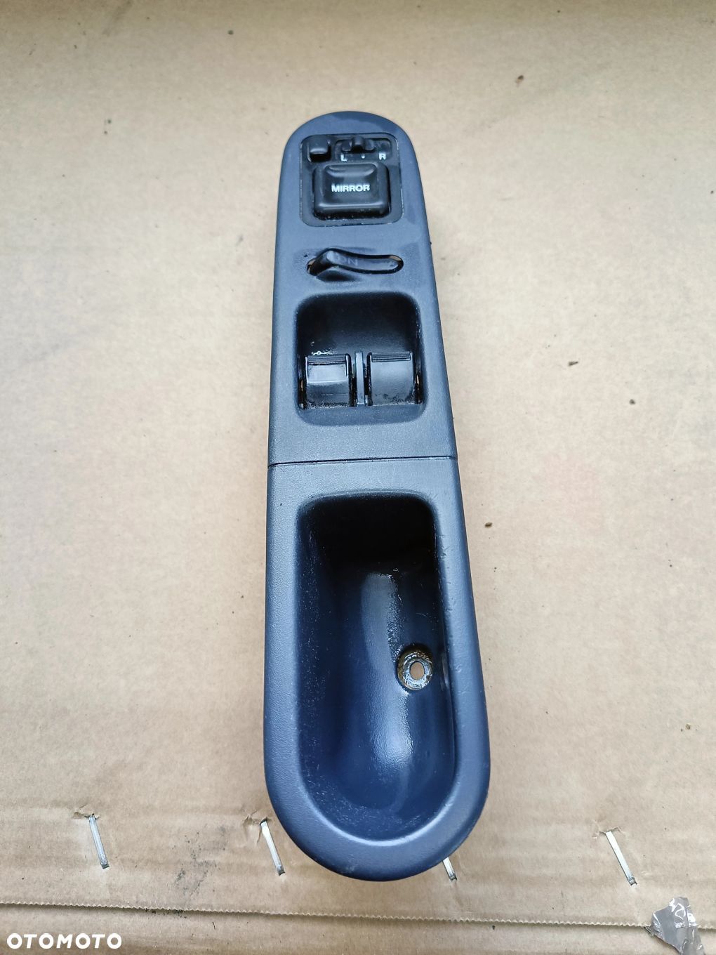 HR-V I panel przełącznik sterowania szyb lewy przód przedni HRV Honda - 1