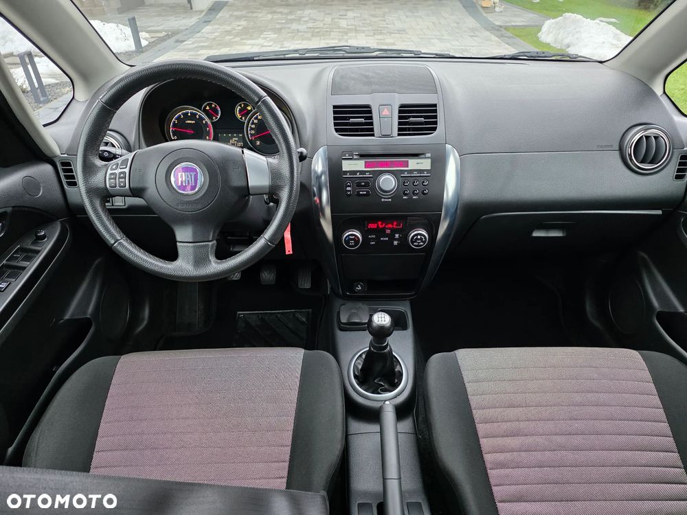 Fiat Sedici 1.6 16V 4x2 Emotion - 9