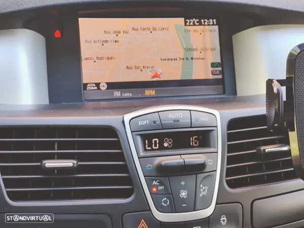 Renault Laguna 2.0 dCi Initiale - 15