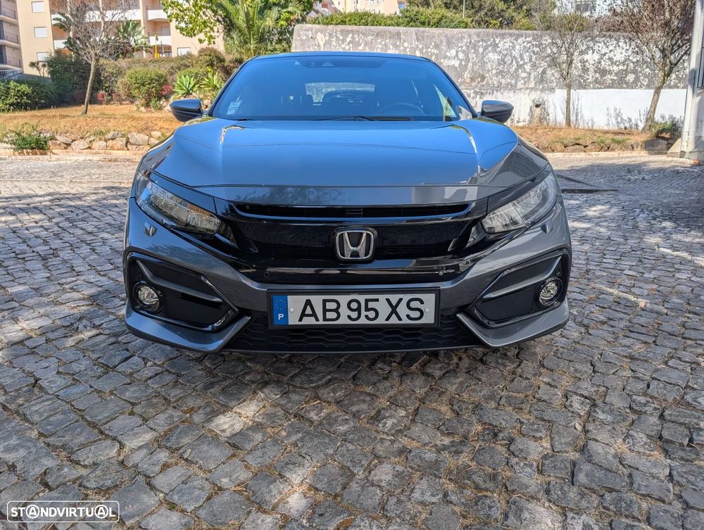 Honda Civic 1.0 i-VTEC Elegance Navi CVT - 1