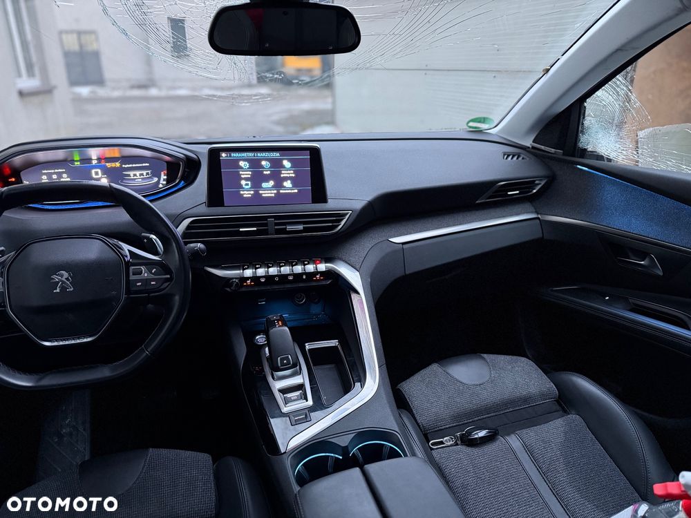 Peugeot 5008 2.0 BlueHDi Allure Pack S&S EAT8 - 24