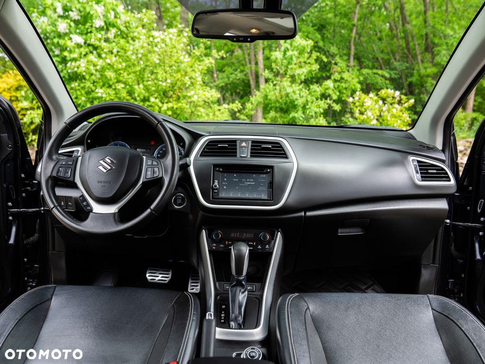 Suzuki SX4 S-Cross 1.6 Premium 4WD CVT - 33