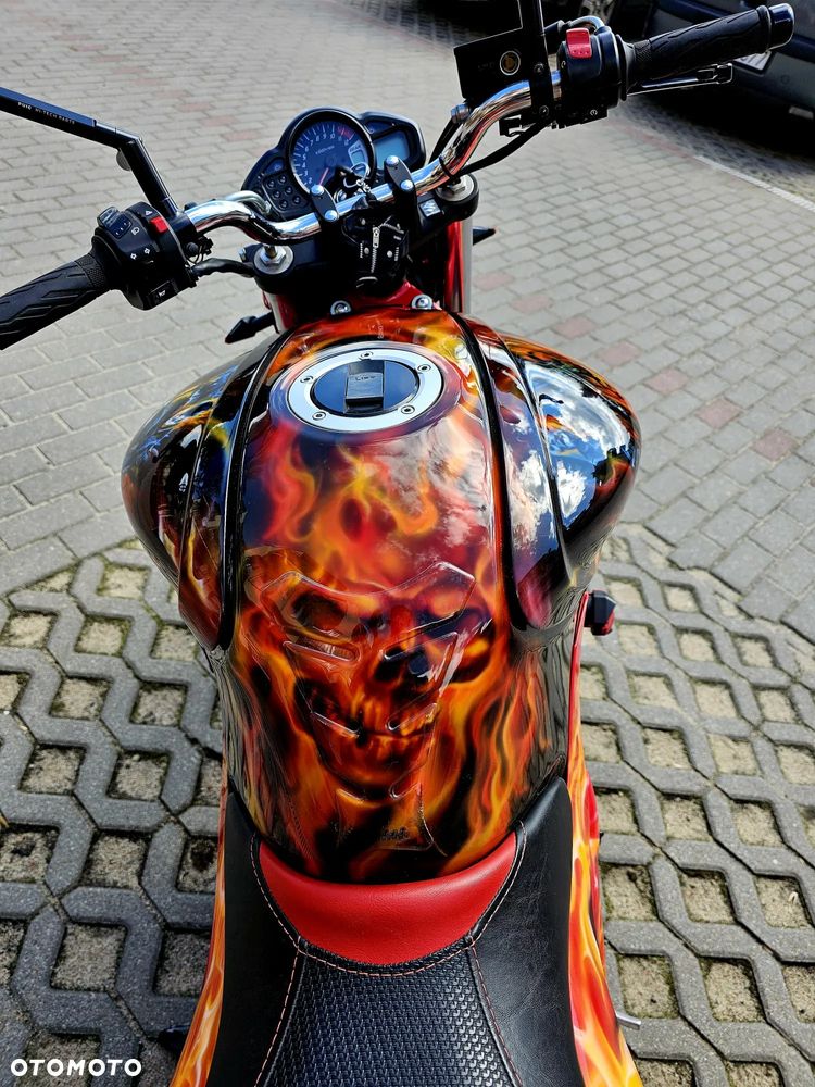 Suzuki Gladius - 14