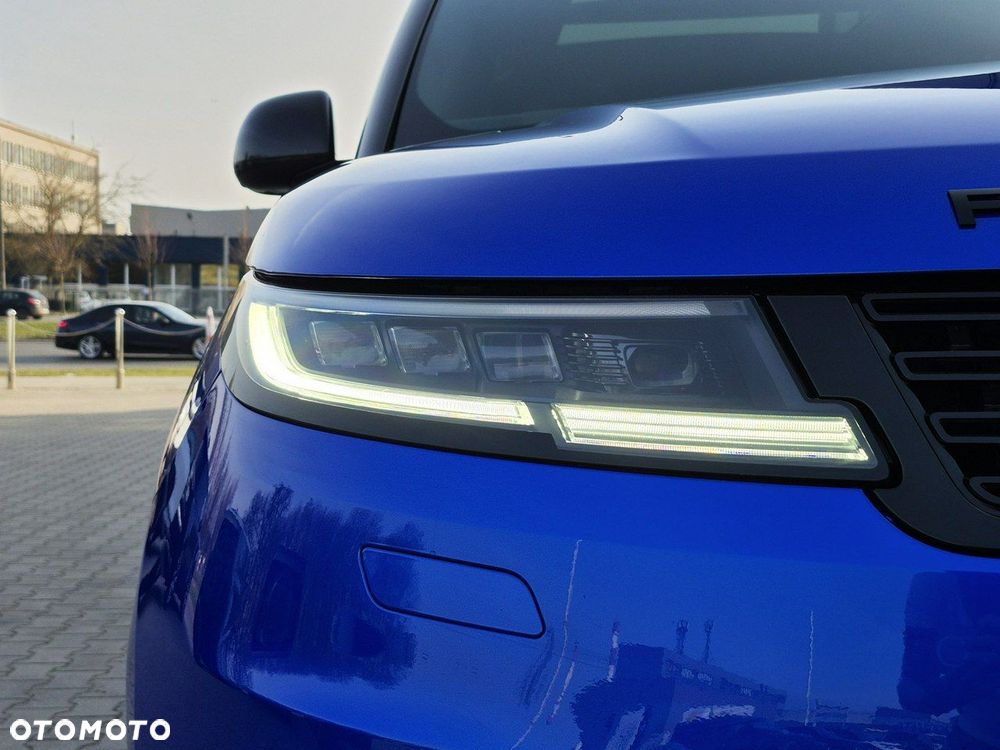 Land Rover Range Rover Sport - 12