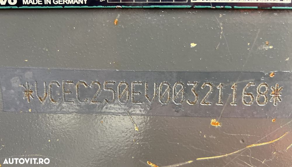 Volvo EC250E-NL Excavator - 5