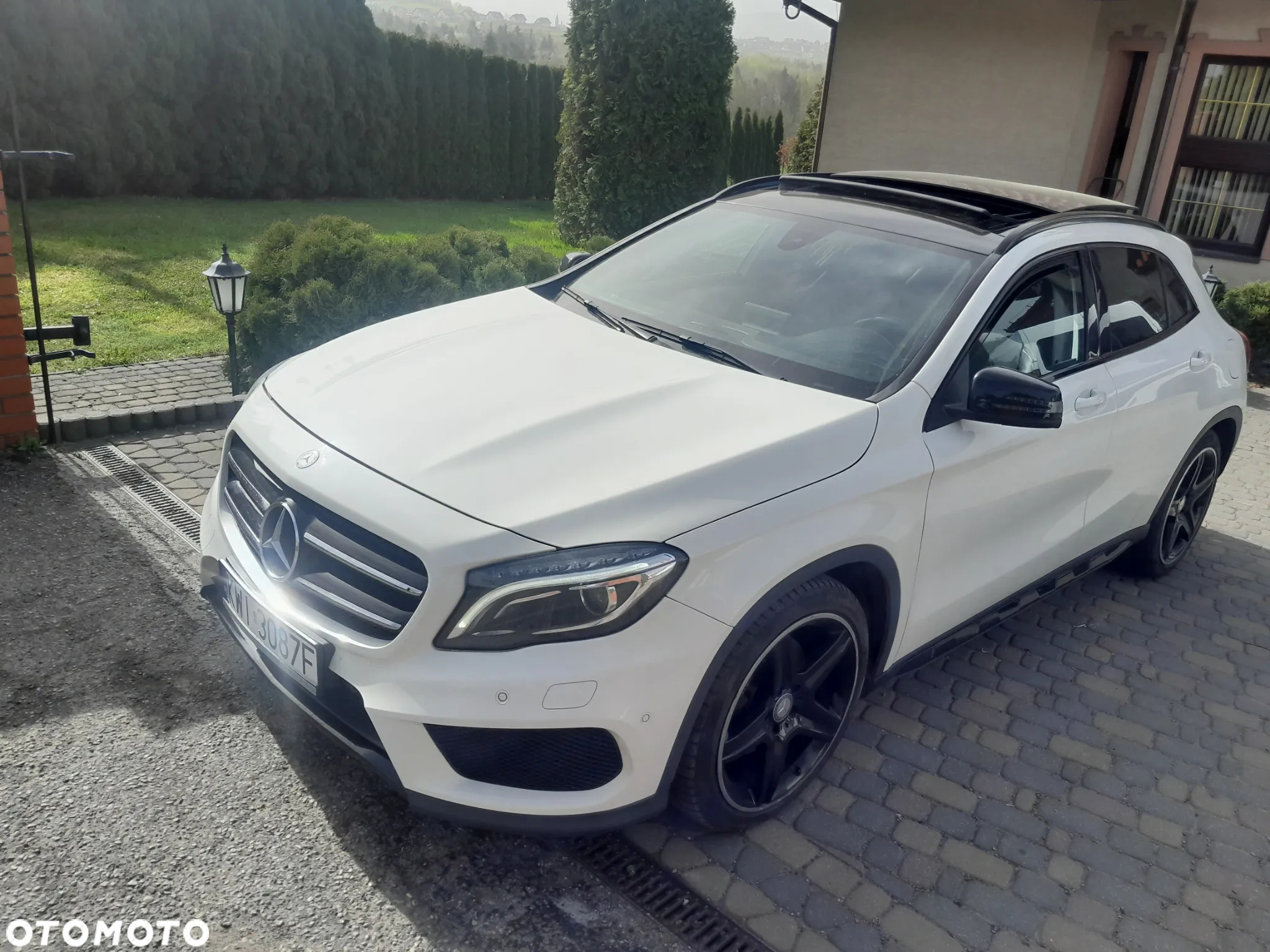Mercedes-Benz GLA 220 CDI 7G-DCT AMG Line - 3