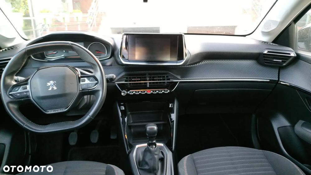 Peugeot 208 1.2 PureTech GPF Allure S&S - 31