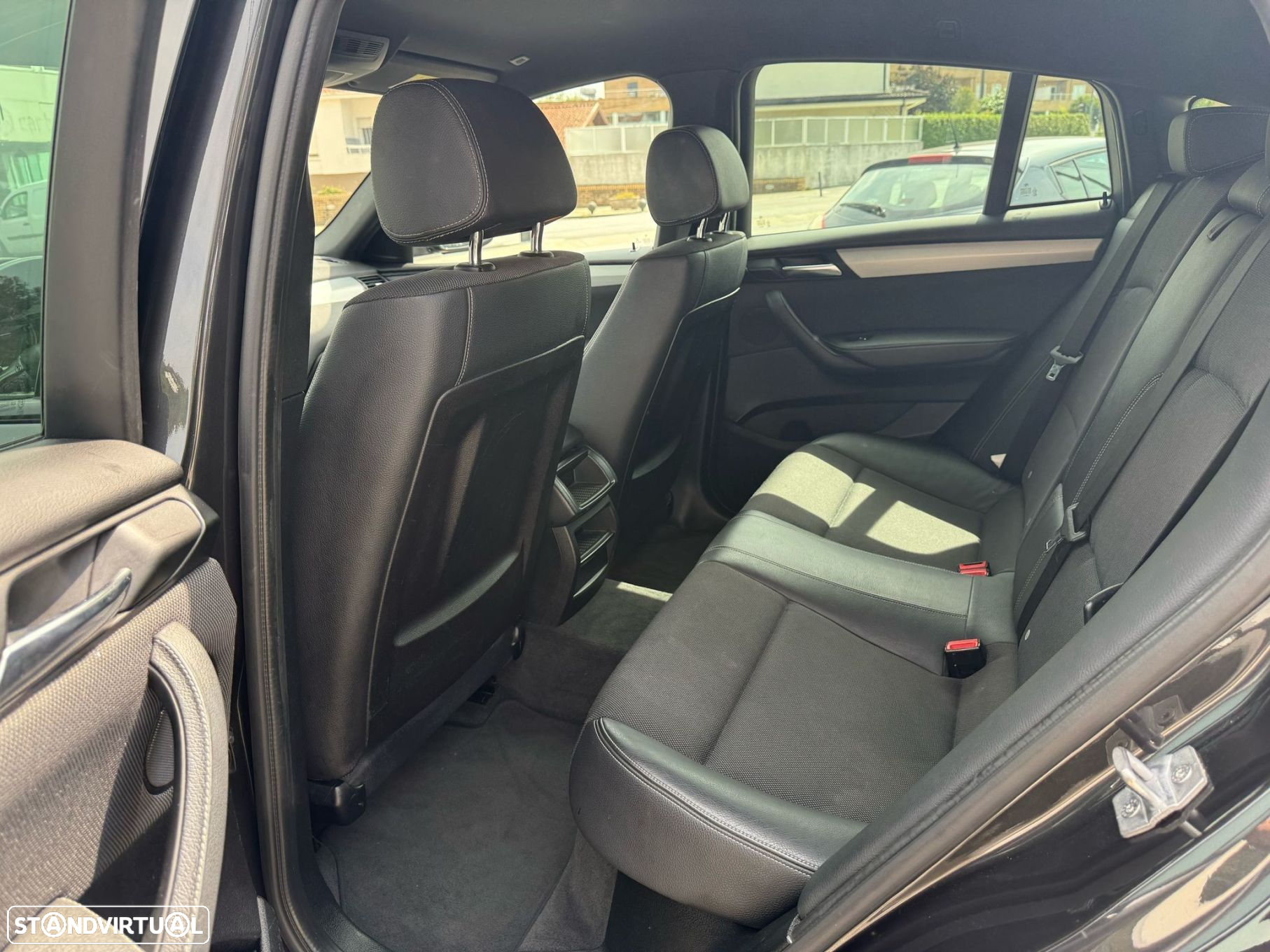 BMW X4 20 d xDrive Pack M Auto - 9