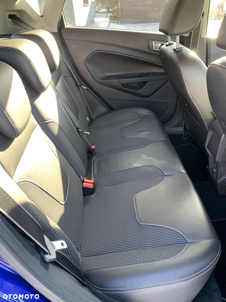 Ford Fiesta 1.0 EcoBoost STart-Stop Titanium - 11