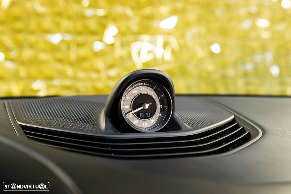 Porsche Taycan Cross Turismo Turbo S - 48