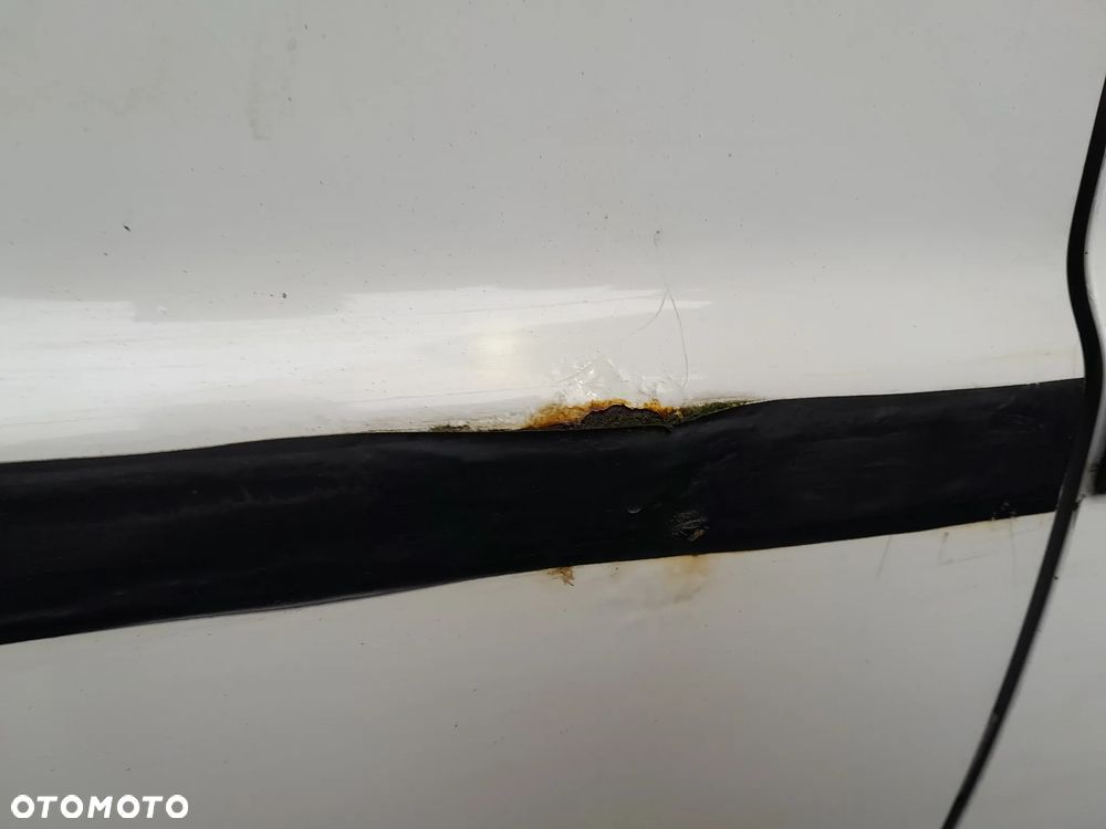 VW POLO 6N DRZWI PRAWE TYLNE PRAWY TYŁ KOLOR: LB9B - 4
