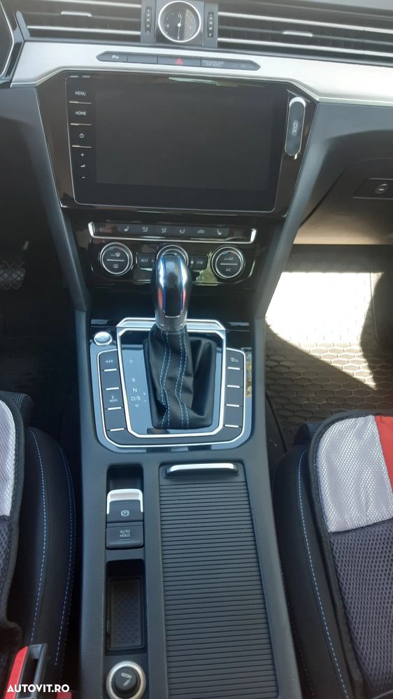 Volkswagen Passat Standard - 9