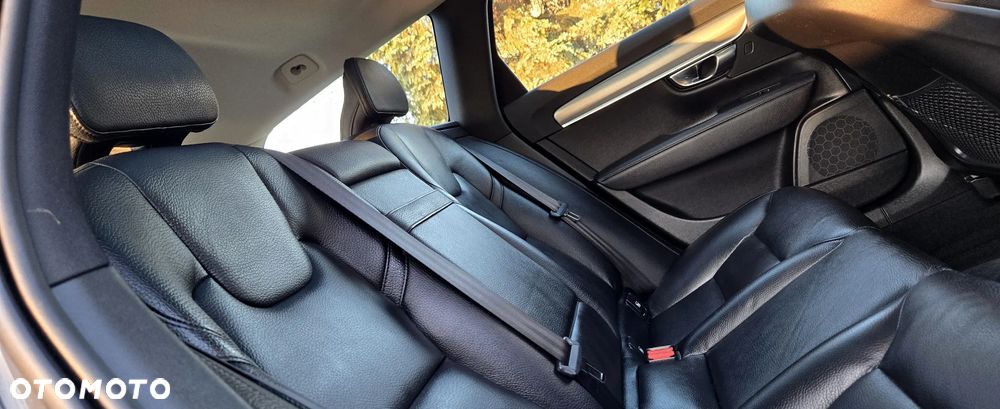 Volvo V90 D4 Geartronic Momentum Pro - 10