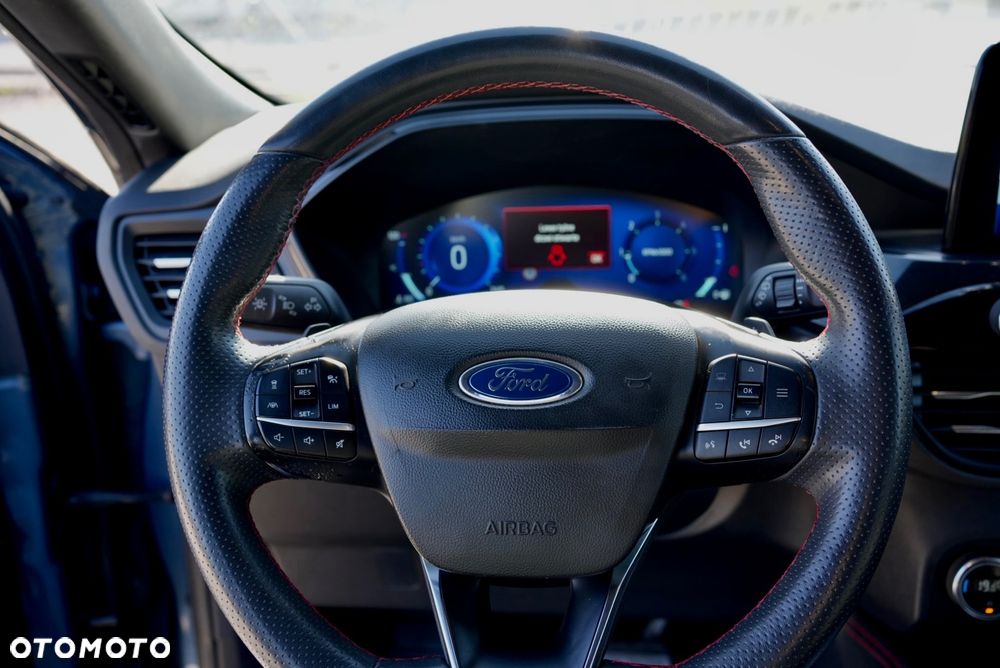 Ford Kuga 2.0 EcoBlue AWD ST-Line X - 11