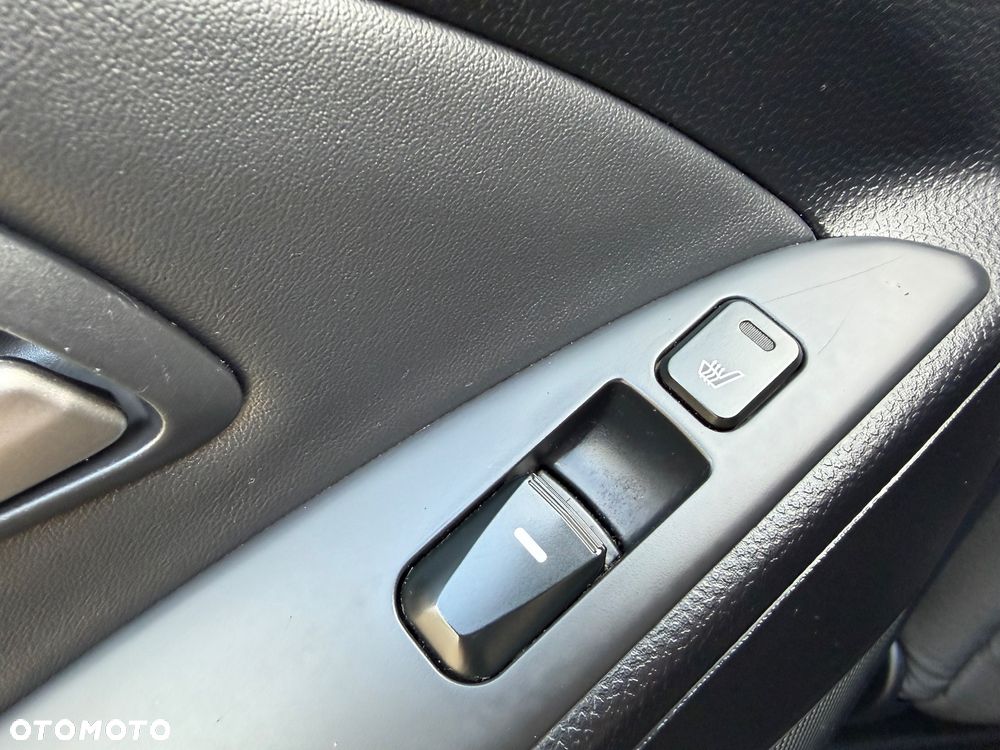 Hyundai ix35 2.0 CRDi Comfort 2WD - 22