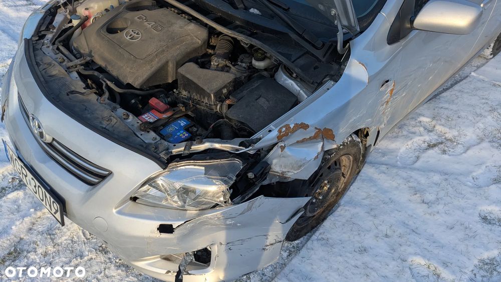 Toyota Corolla 1.4 D-4D Luna - 21