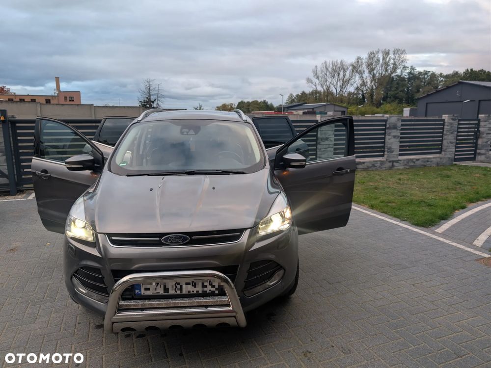 Ford Kuga - 13