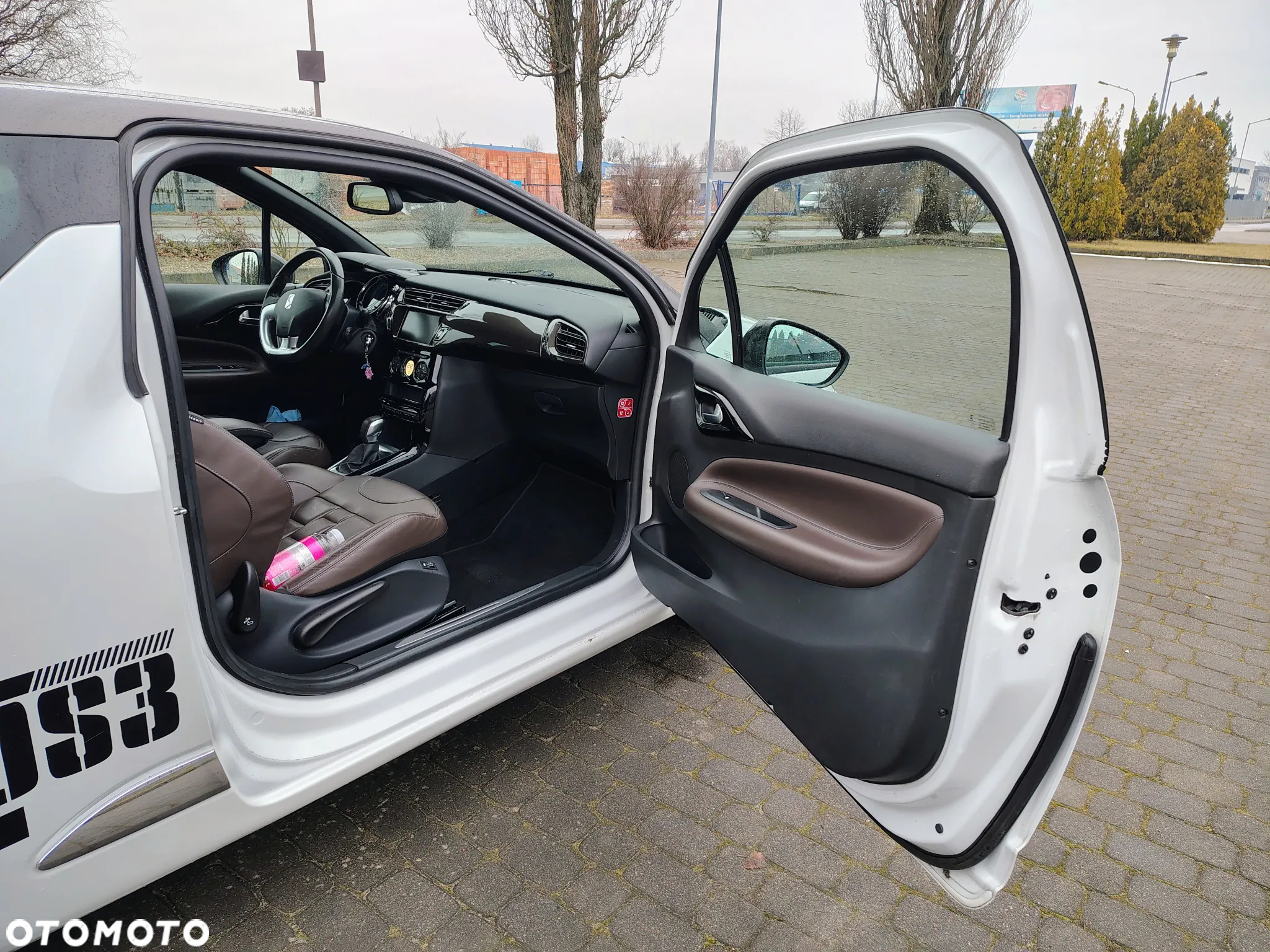Citroën DS3 1.2 PureTech Connected Chic EAT6 - 15
