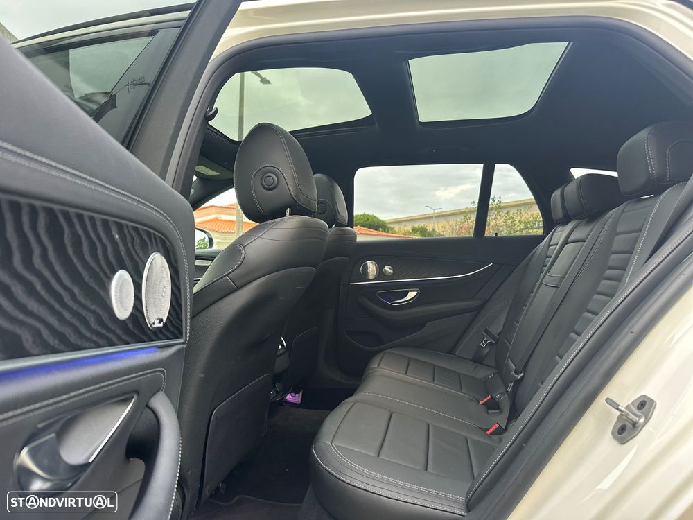 Mercedes-Benz E 300 de AMG Line - 6