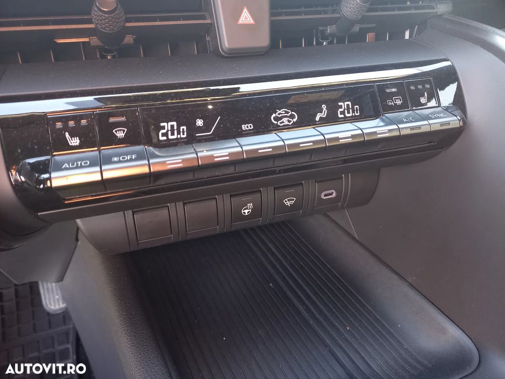 Toyota C-HR 2.0 PHEV 223 CP 4x2 CVT Dynamic - 21