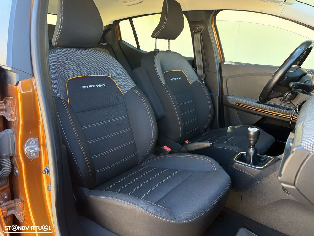 Dacia Sandero 1.0 ECO-G Stepway Bi-Fuel - 6