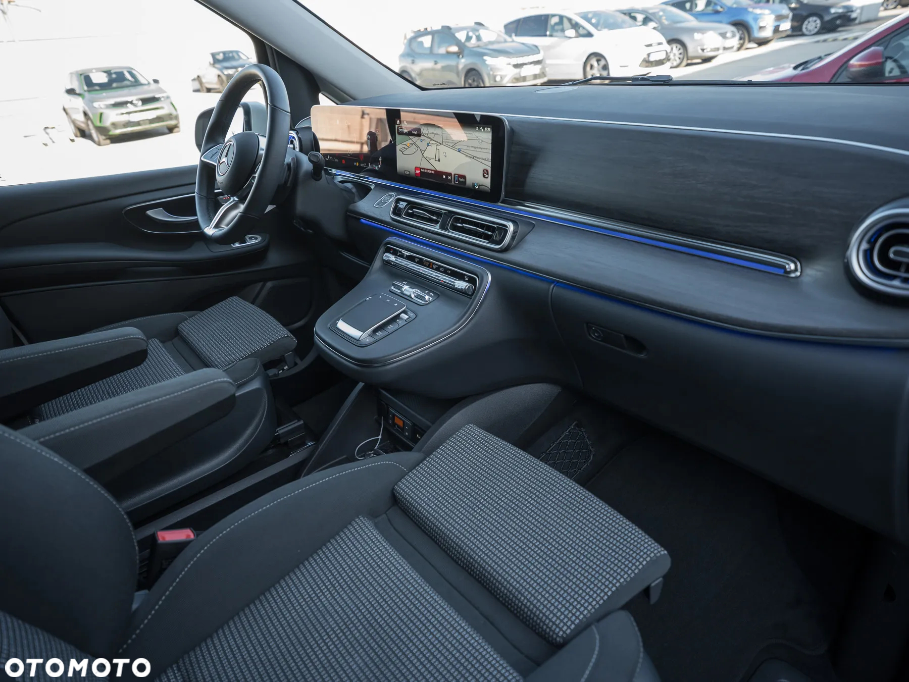 Mercedes-Benz Klasa V 300 d 4-Matic 9G-Tronic (d³ugi) - 18