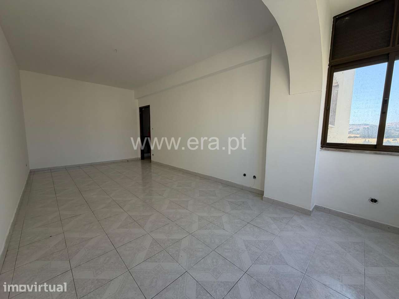 T2 - Jardim do Sol, Odivelas com lugar garagem - Grande imagem: 4/24