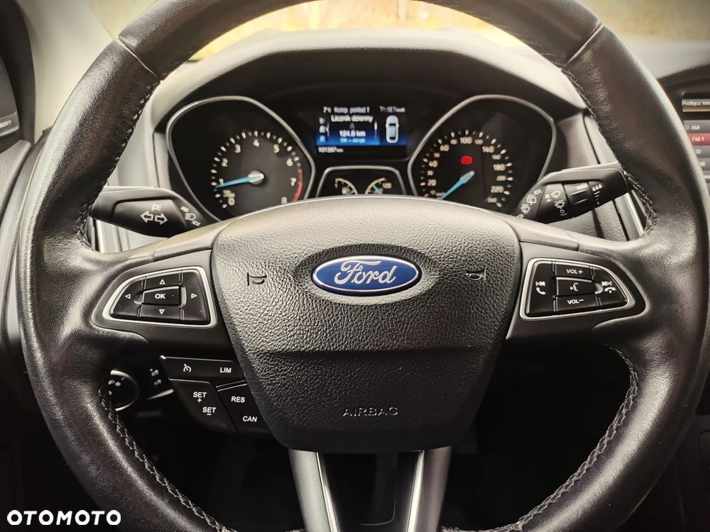 Ford Focus 1.6 FF Titanium - 22