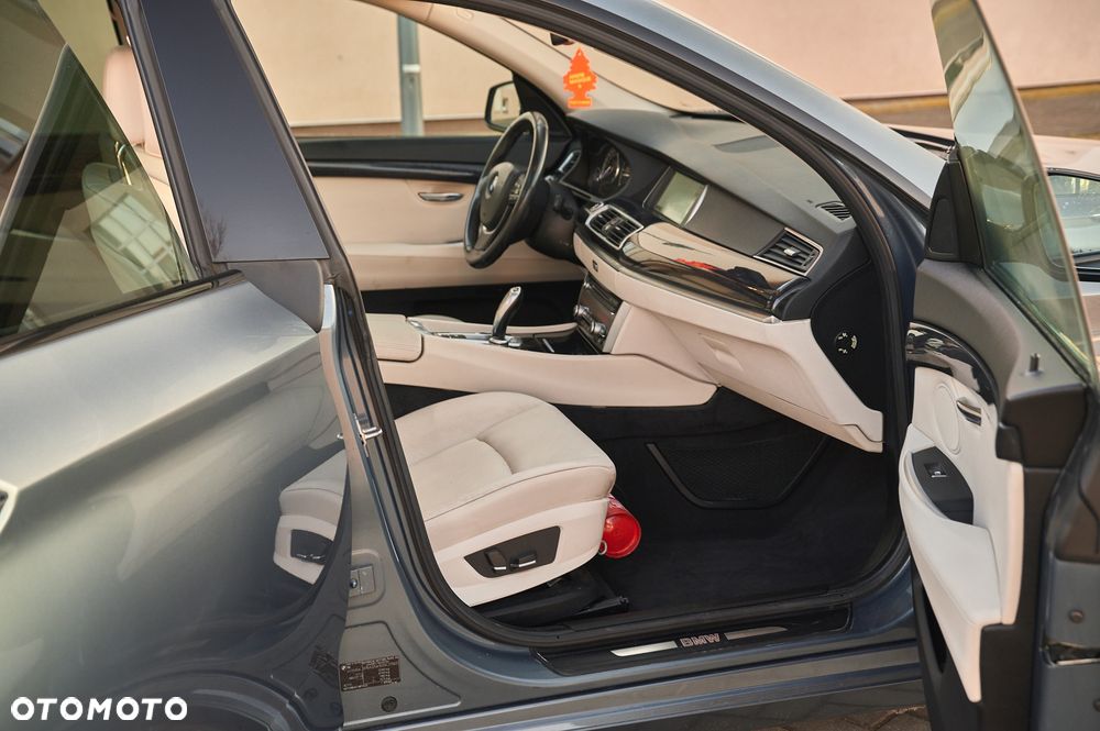 BMW 5GT 530d - 27