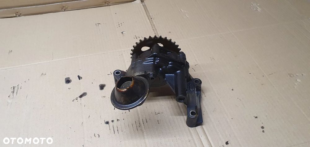 Pompa oleju olejowa Audi A4 B6 1.6 06A115105B - 4