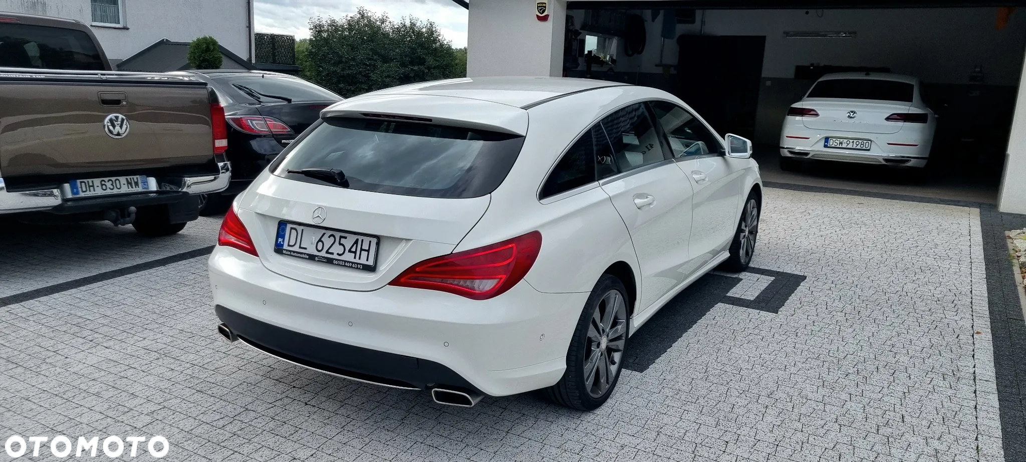 Mercedes-Benz CLA Shooting Brake 180 - 11