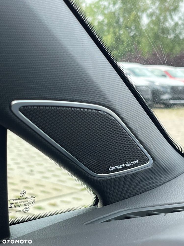 Volkswagen Golf - 12