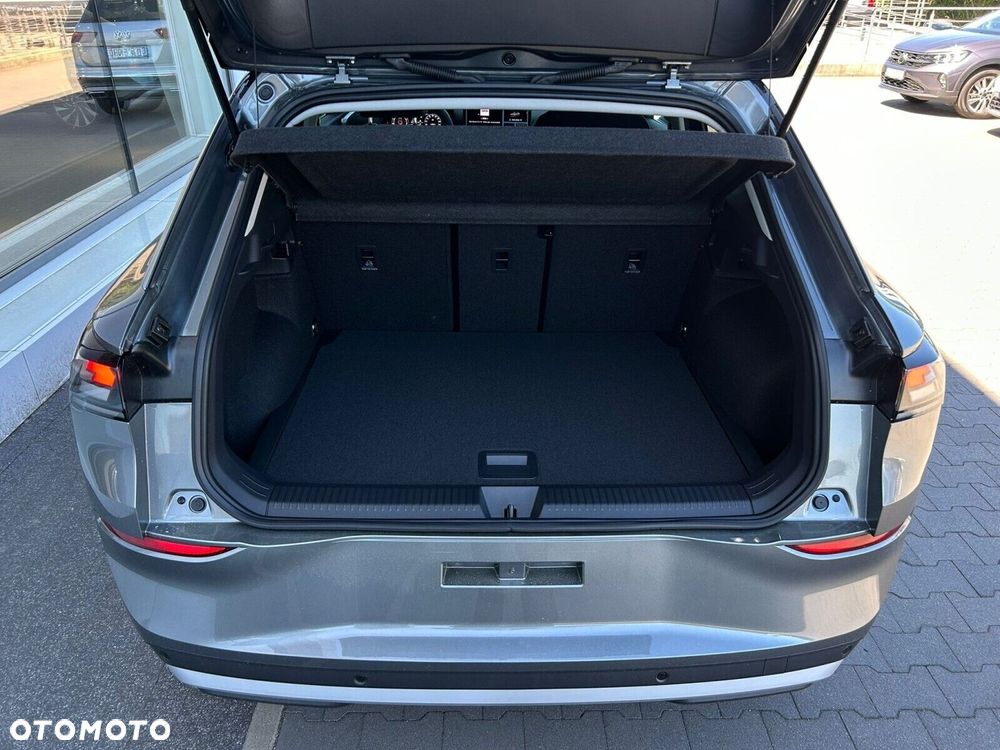 Volkswagen T-Roc - 26