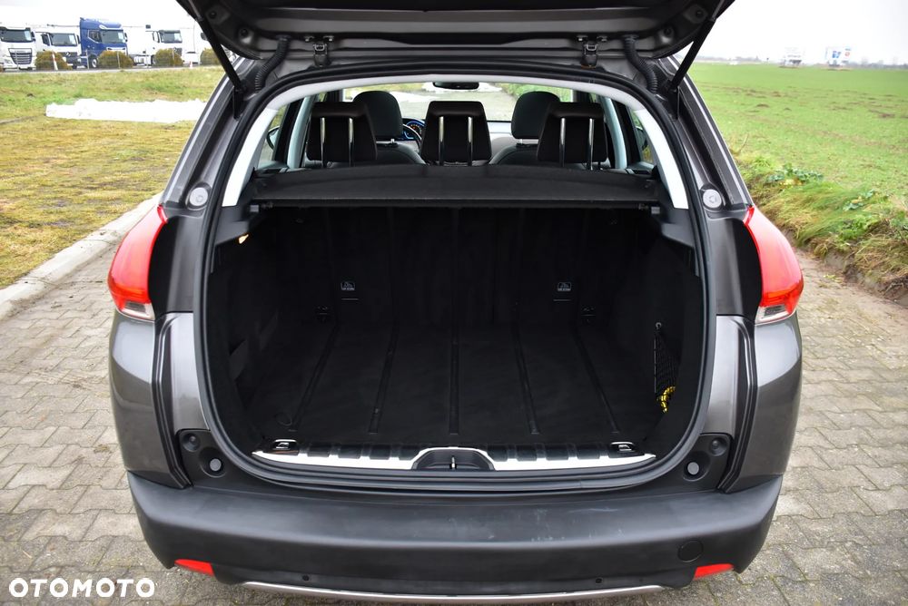 Peugeot 2008 e-HDi FAP 92 STOP & START Allure - 13