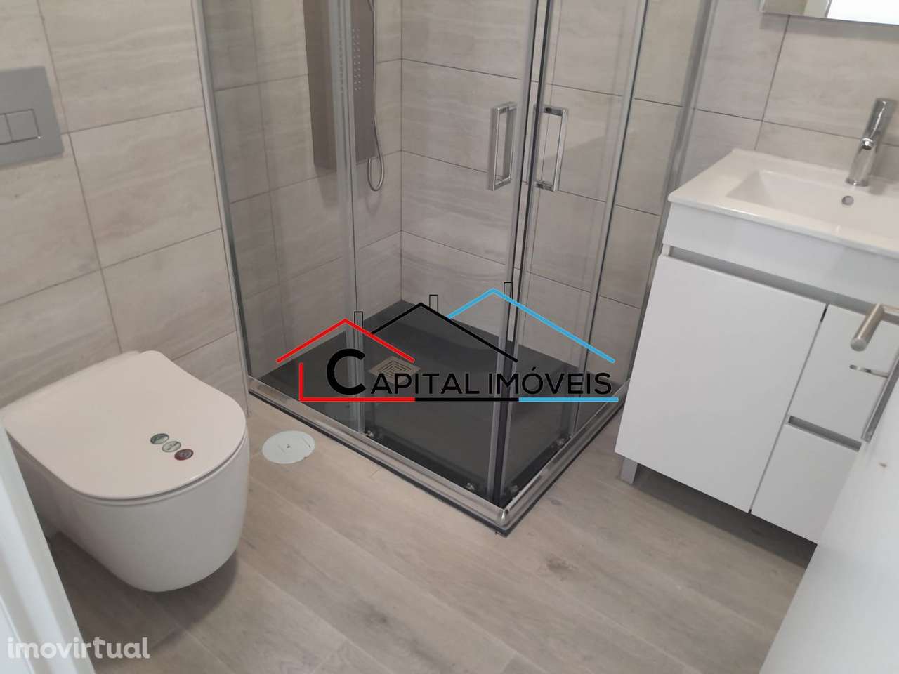 T1 Remodelado,  c/quintal, localizado no Barreiro. - Grande imagem: 4/4
