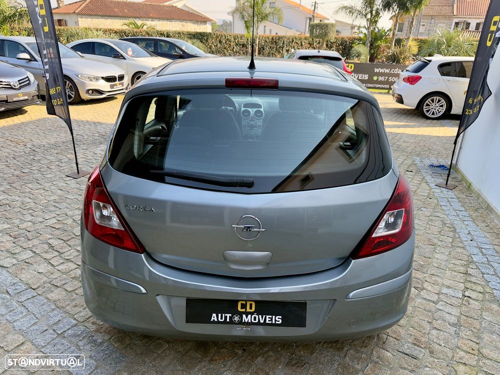 Opel Corsa 1.2 Enjoy - 18