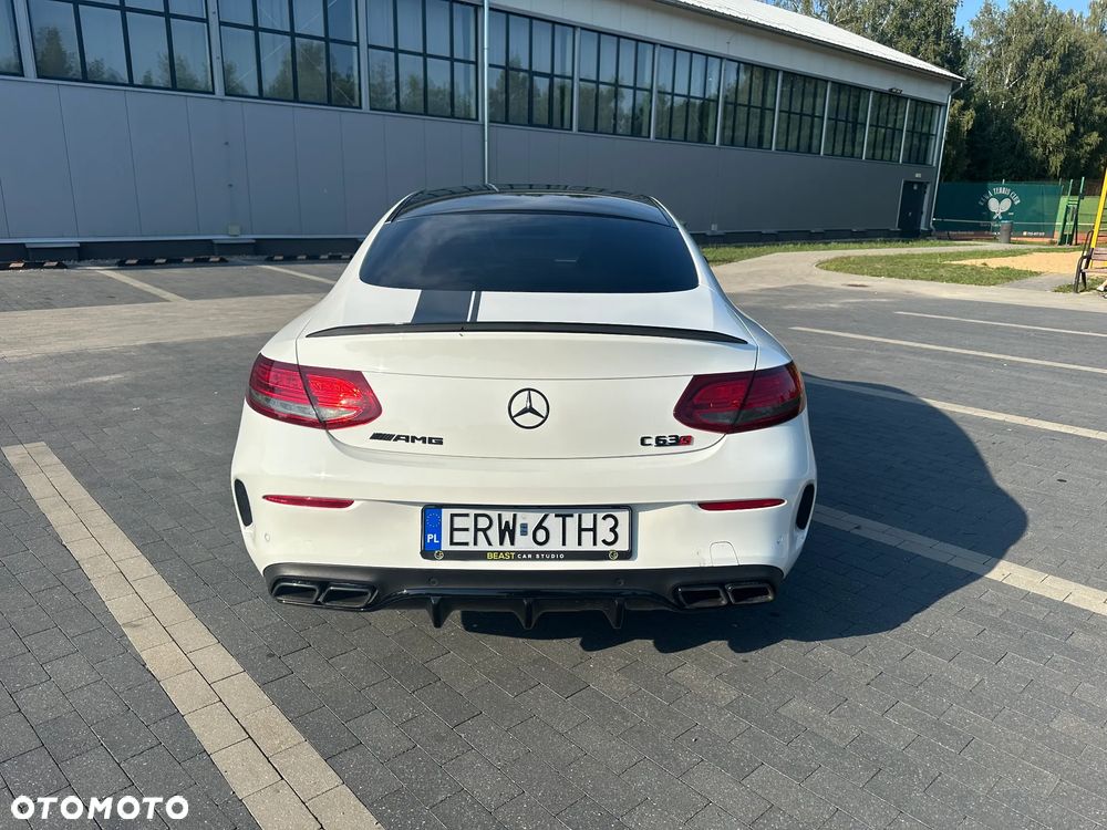 Mercedes-Benz Klasa C AMG 63 S - 2