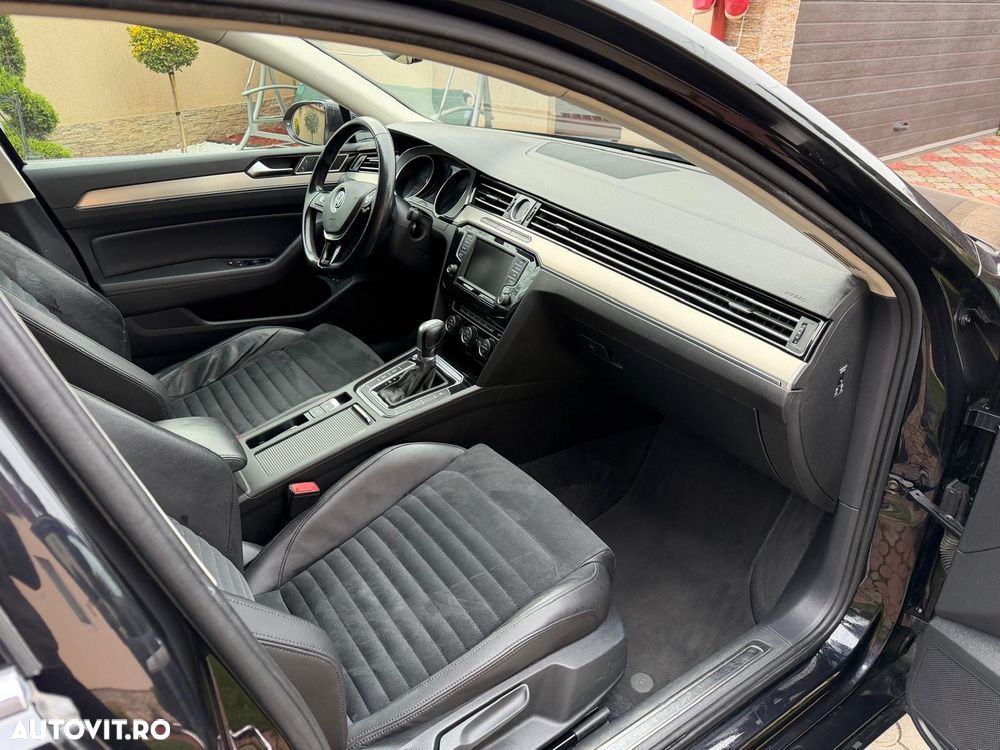 Volkswagen Passat Variant 2.0 TDI DSG Highline - 6