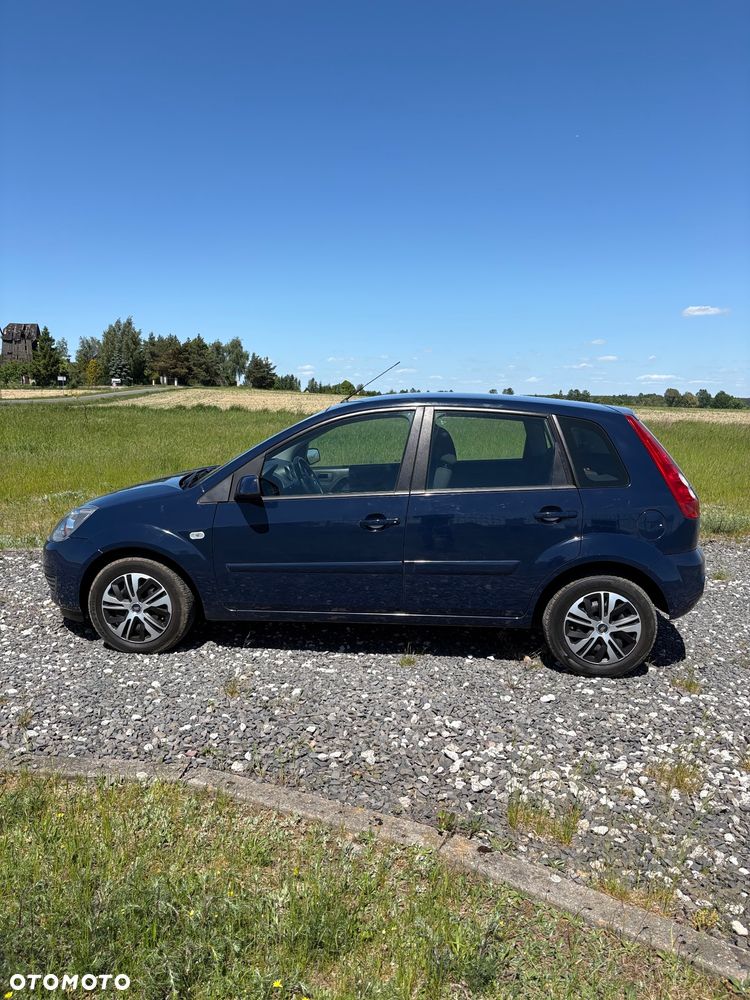 Ford Fiesta 1.3 Blues - 8