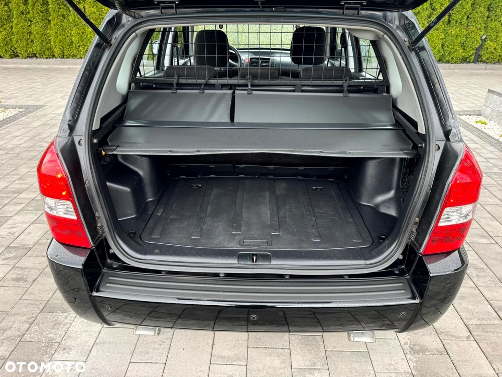 Hyundai Tucson 2.0 CRDi Style - 16