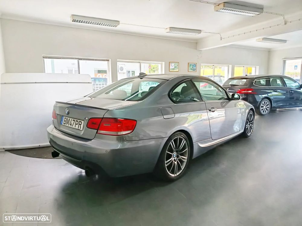 BMW 320 d Coupe - 7