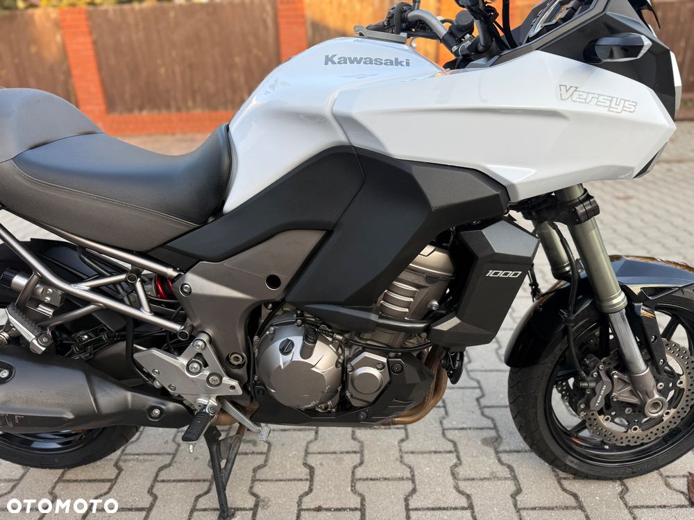 Kawasaki Versys 1000 - 9