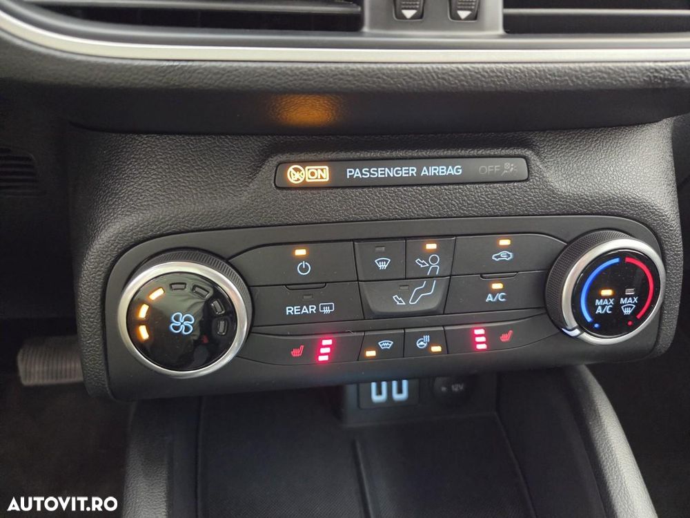 Ford Focus 1.0 EcoBoost Titanium - 6