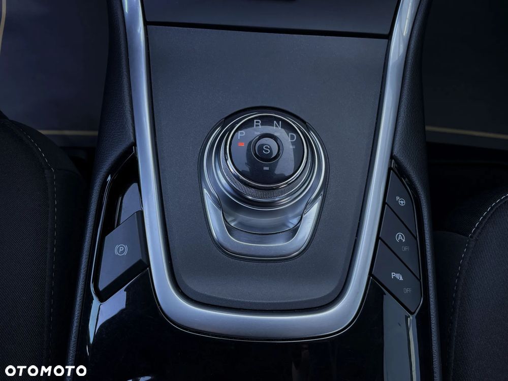 Ford S-Max 2.0 EcoBlue Titanium - 33