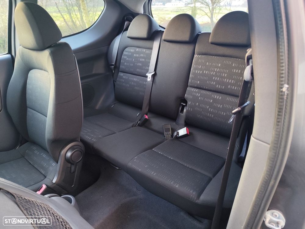 Mitsubishi Colt 1.1 Inform RCD/AC - 19