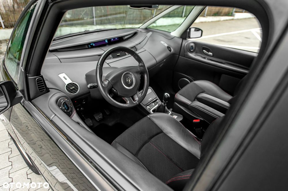 Renault Espace 2.0 Dynamique - 17