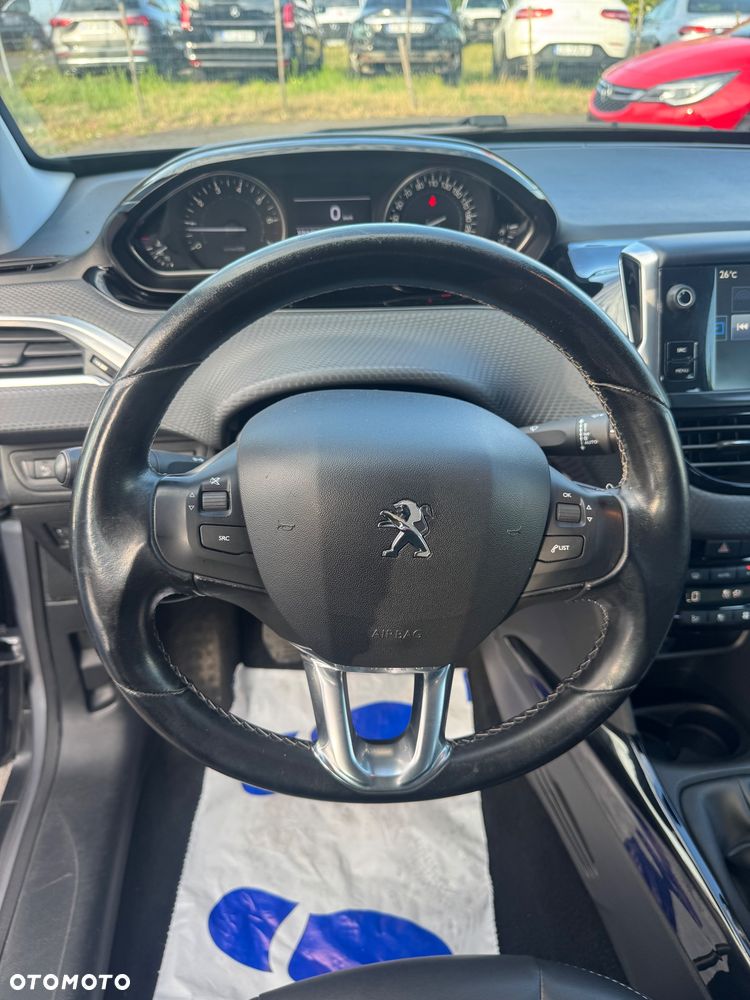 Peugeot 2008 - 25