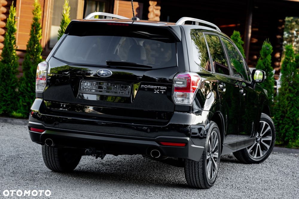 Subaru Forester 2.0XT Lineartronic Sport - 14